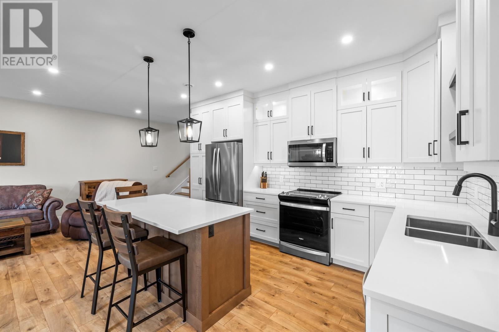 42 Kelly Heights, Stratford, Prince Edward Island  C1B 4M2 - Photo 8 - 202621141