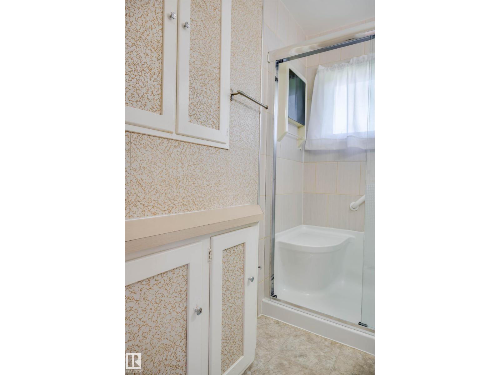 5710 51 Av, Cold Lake, Alberta  T9M 1S4 - Photo 18 - E4504731