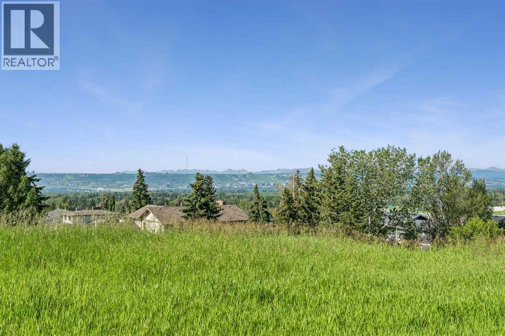31 Edgehill Bay NW, Calgary, Alberta  T3A 2X2 - Photo 41 - A2328443