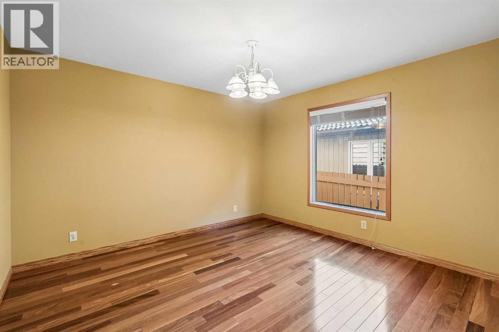 31 Edgehill Bay NW, Calgary, Alberta  T3A 2X2 - Photo 17 - A2328443
