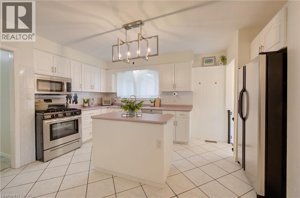 2 Allanton Boulevard, Brantford, Ontario  N3R 3B9 - Photo 7 - 40857071