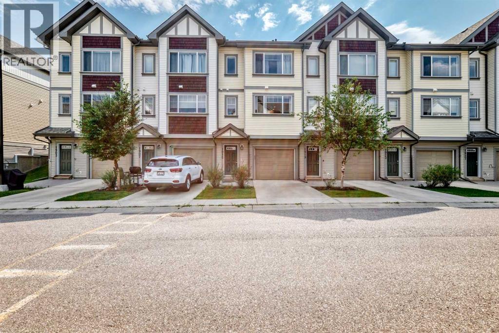1915 Copperfield Boulevard Se, Calgary, Alberta T2Z 0Y8 - Photo 5 - A2338824
