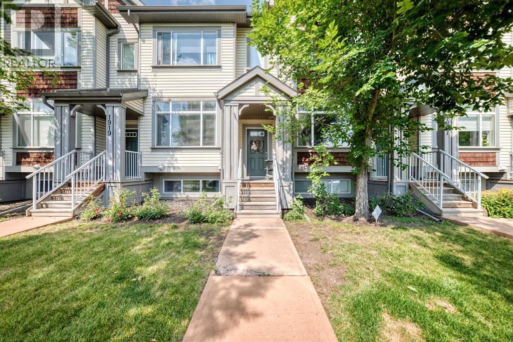1915 Copperfield Boulevard Se, Calgary, Alberta T2Z 0Y8 - Photo 2 - A2338824