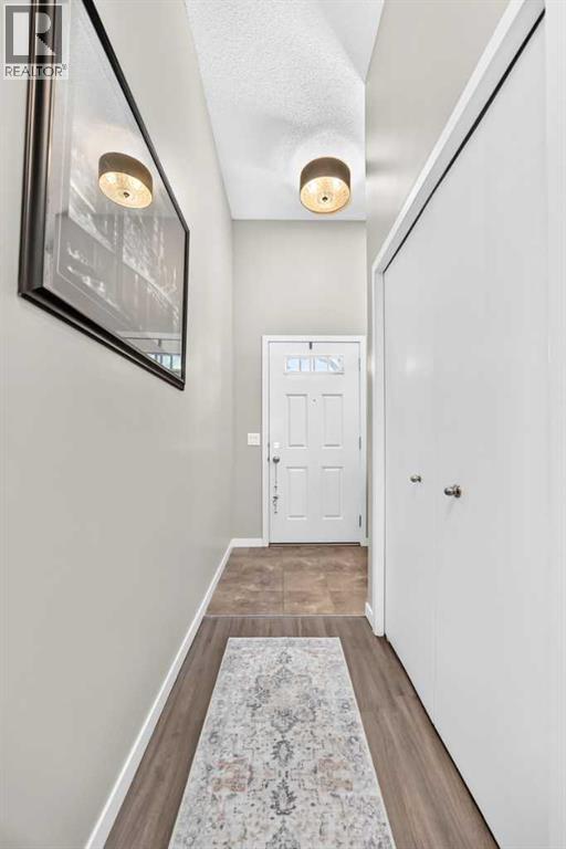 1915 Copperfield Boulevard Se, Calgary, Alberta T2Z 0Y8 - Photo 4 - A2338824