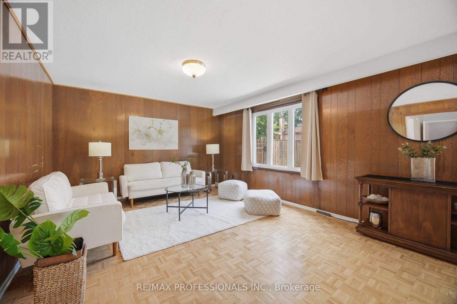90 Peckham Avenue, Toronto, Ontario  M2R 2V5 - Photo 16 - C13619692