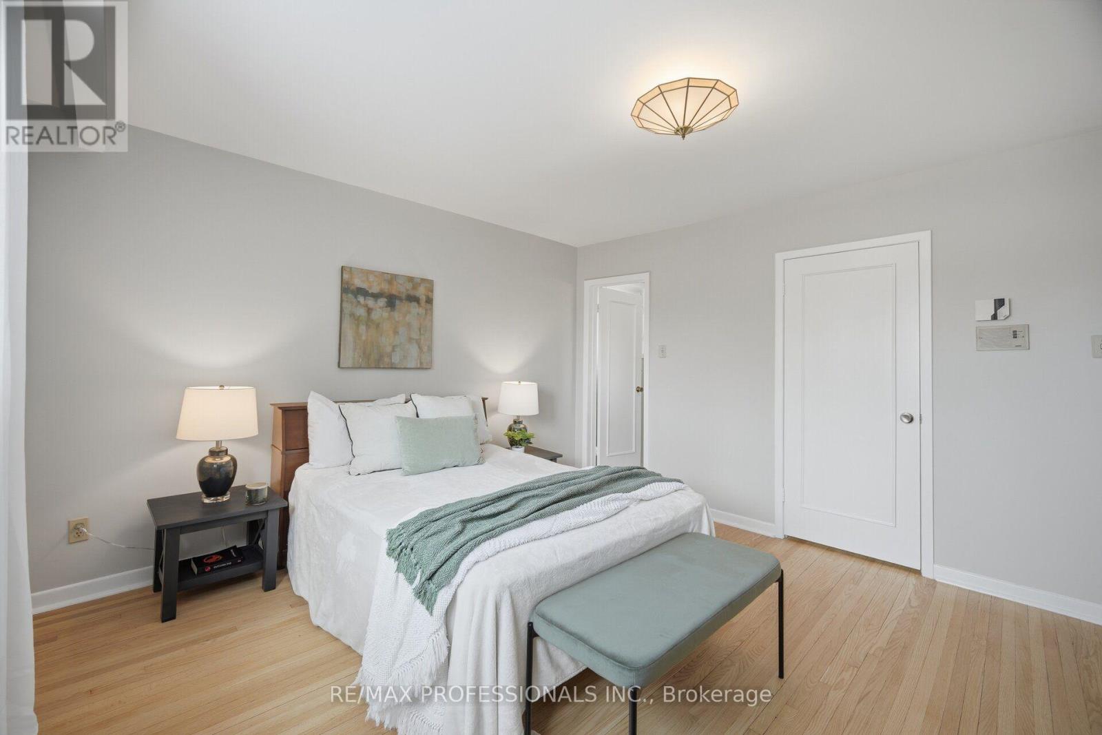 90 Peckham Avenue, Toronto, Ontario  M2R 2V5 - Photo 23 - C13619692
