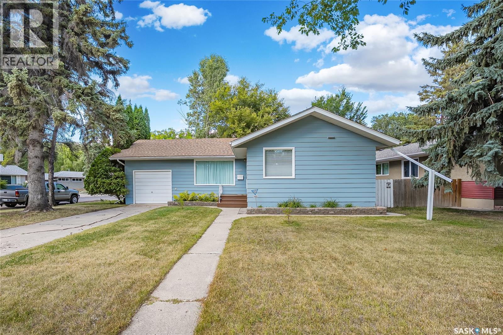 301 CASCADE STREET, Saskatoon, Saskatchewan