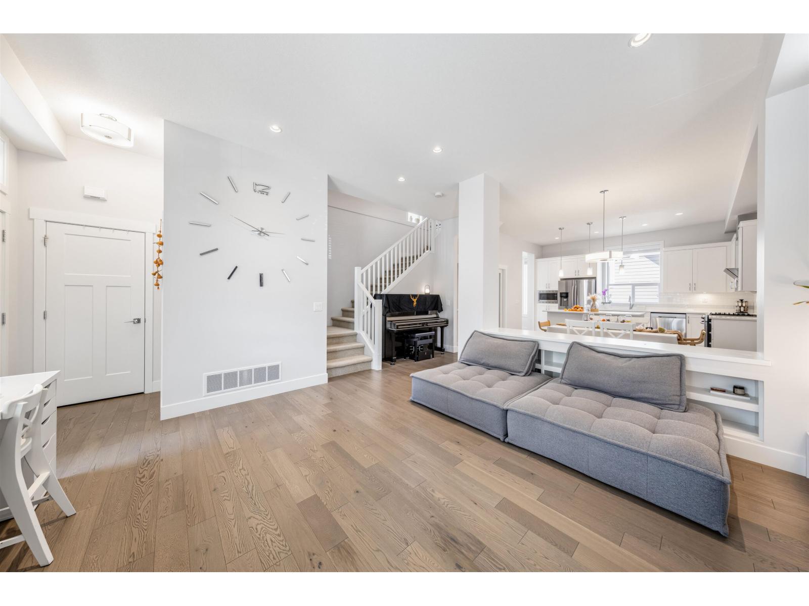 2136 165b Street, Surrey, British Columbia  V3Z 0V6 - Photo 6 - R3157514