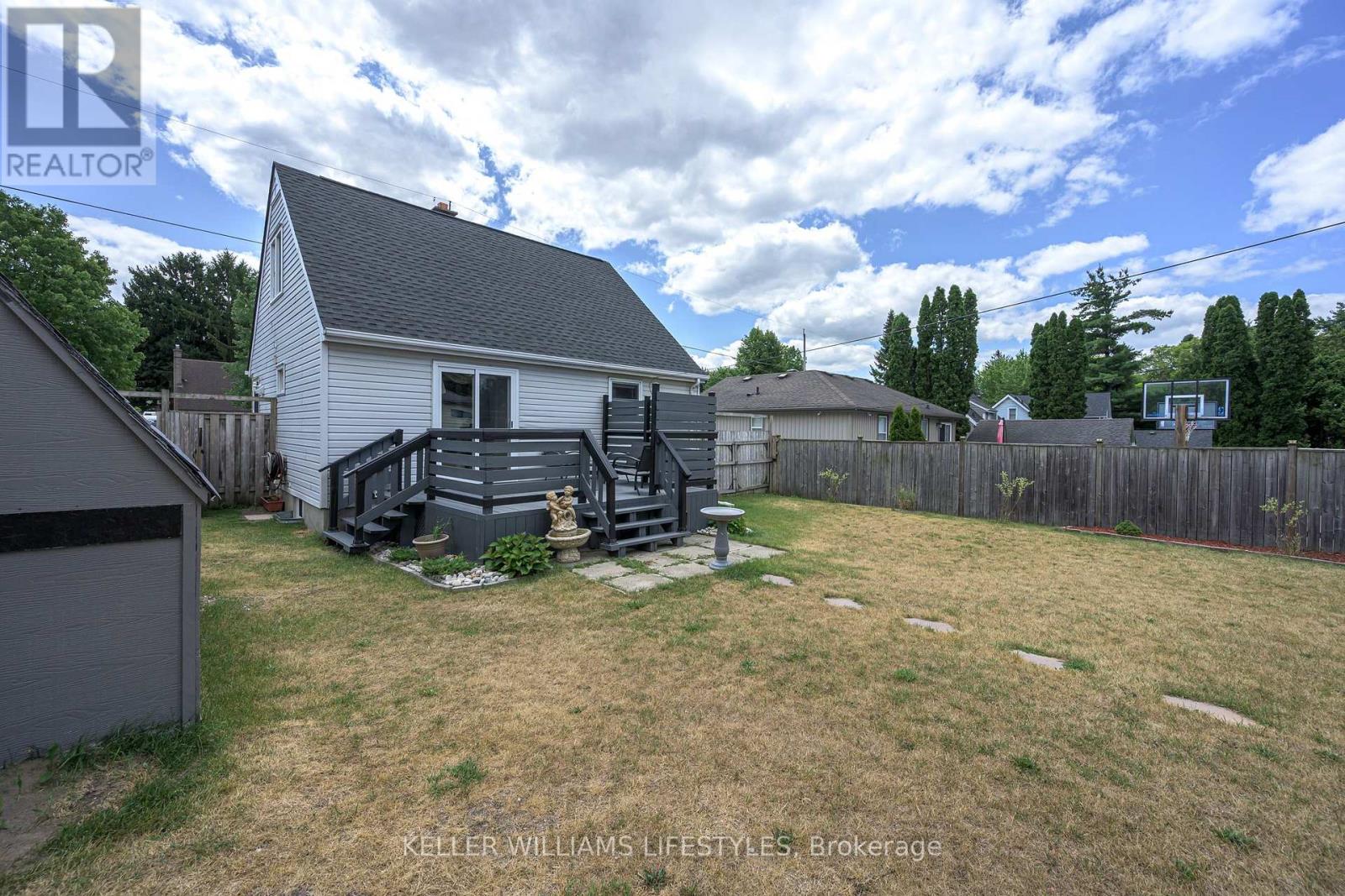 40 Magee Street, London East, Ontario  N5W 1C7 - Photo 28 - X13697274