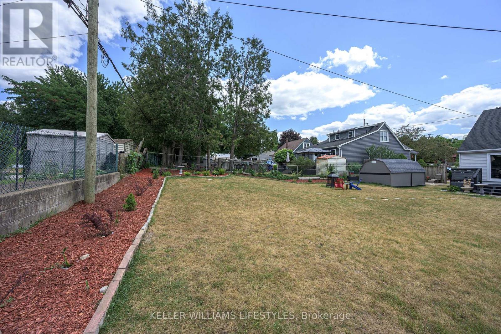 40 Magee Street, London East, Ontario  N5W 1C7 - Photo 33 - X13697274
