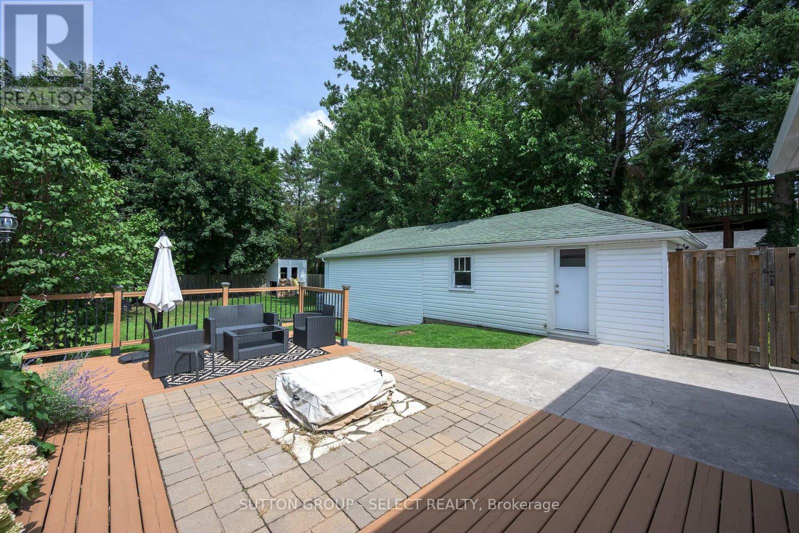 1852 Avalon Street, London East, Ontario  N5W 3G8 - Photo 3 - X13697304