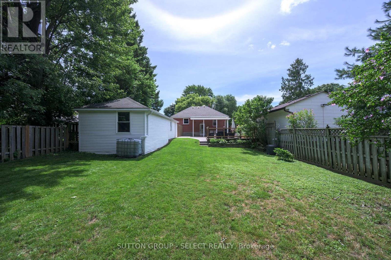 1852 Avalon Street, London East, Ontario  N5W 3G8 - Photo 34 - X13697304