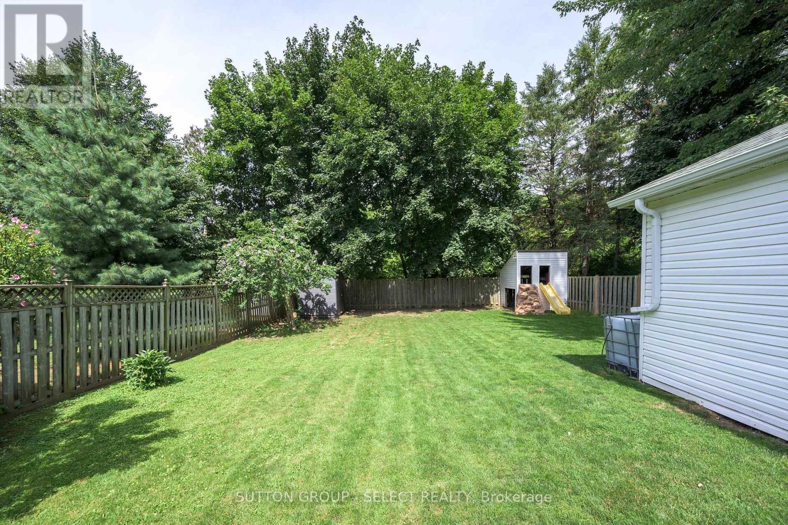 1852 Avalon Street, London East, Ontario  N5W 3G8 - Photo 5 - X13697304