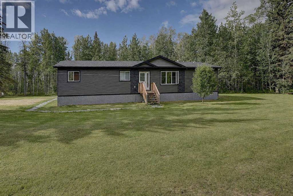 211, 69402 Range Road 82, Grovedale, Alberta  T8W 5G5 - Photo 2 - A2338943