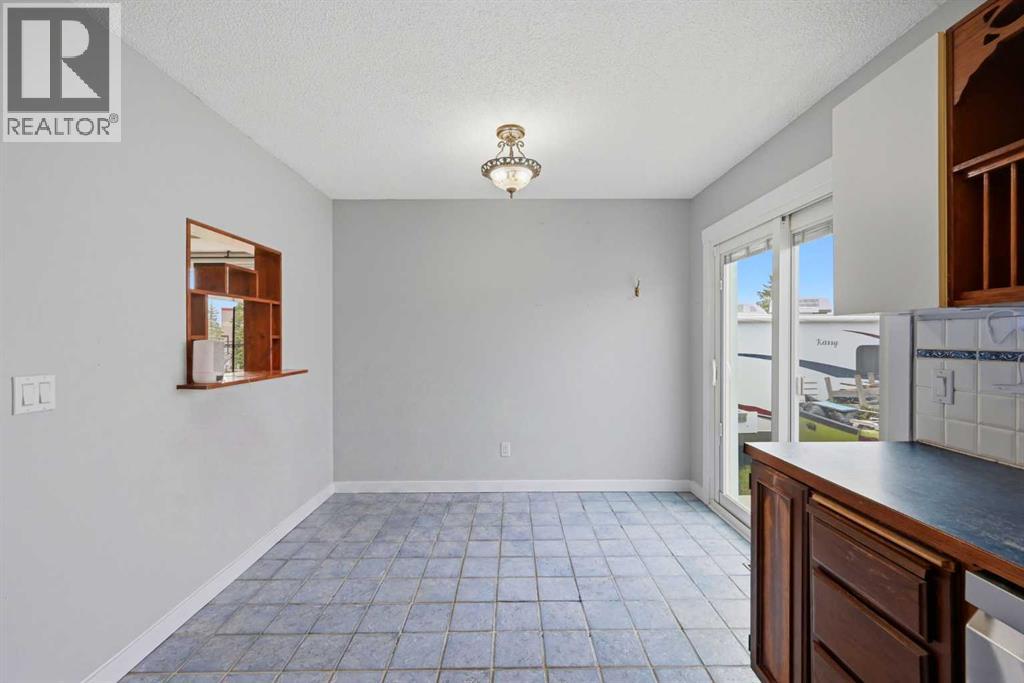 7 Falshire Close NE, Calgary, Alberta  T3J 3A3 - Photo 14 - A2330571