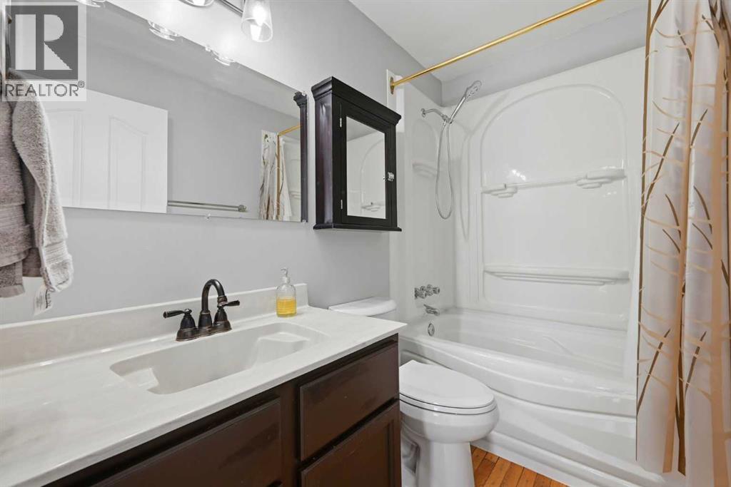 7 Falshire Close NE, Calgary, Alberta  T3J 3A3 - Photo 17 - A2330571