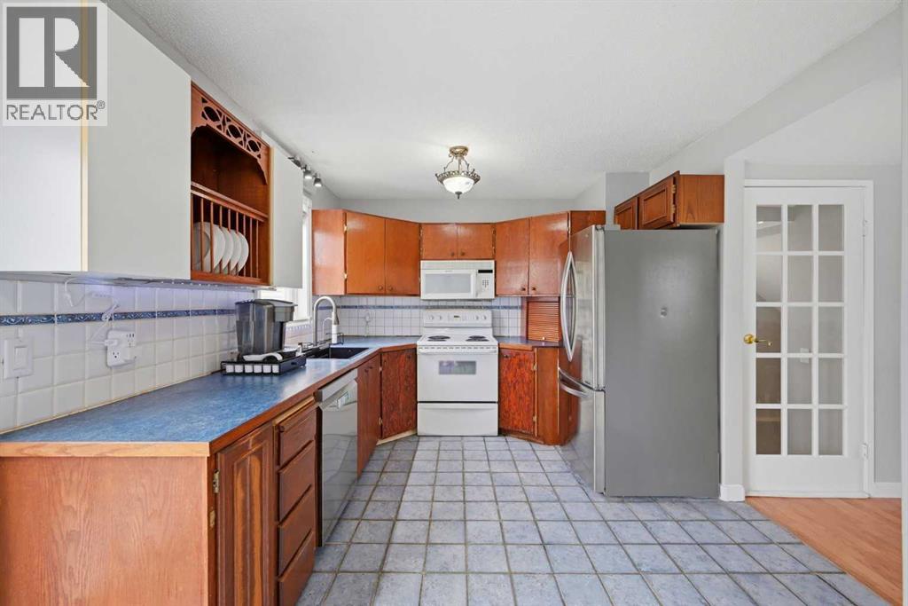 7 Falshire Close NE, Calgary, Alberta  T3J 3A3 - Photo 10 - A2330571