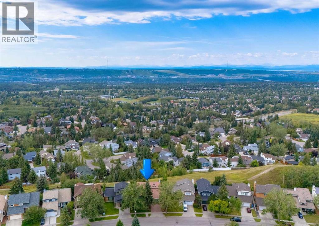111 Hawksbrow Drive NW, Calgary, Alberta  T3G 3B5 - Photo 2 - A2333067