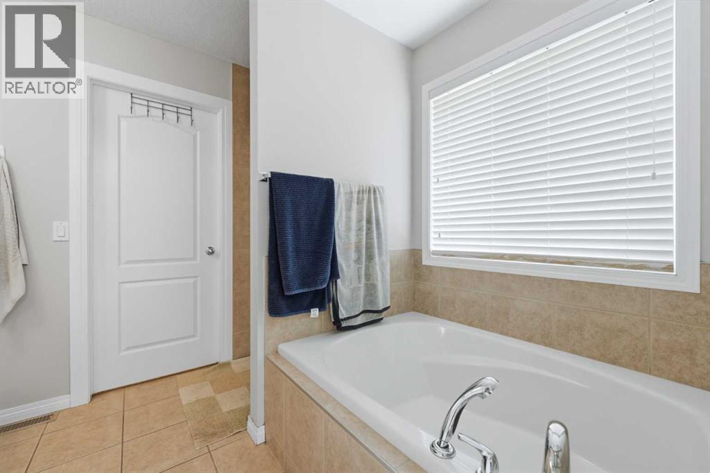 38 Silverado Skies Crescent SW, Calgary, Alberta  T2X 0J5 - Photo 19 - A2335145