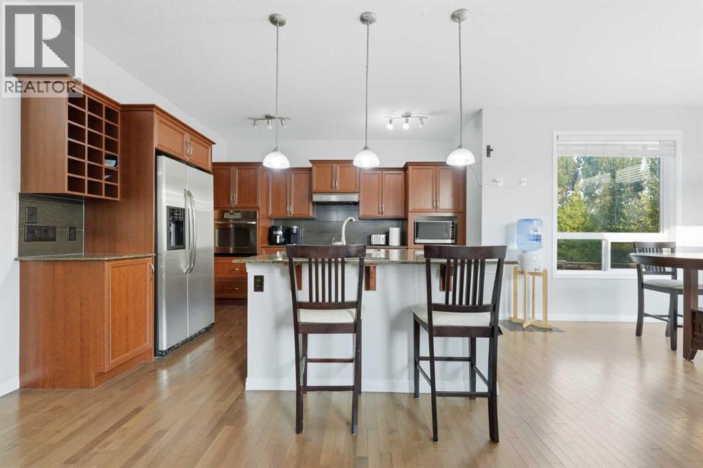 38 Silverado Skies Crescent SW, Calgary, Alberta  T2X 0J5 - Photo 7 - A2335145
