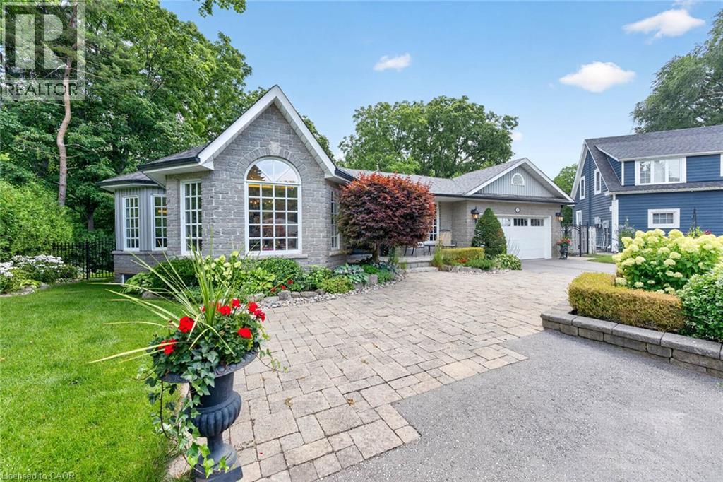 11 CHRISTMAN Court Markham Ontario Canada L3P3C7 3