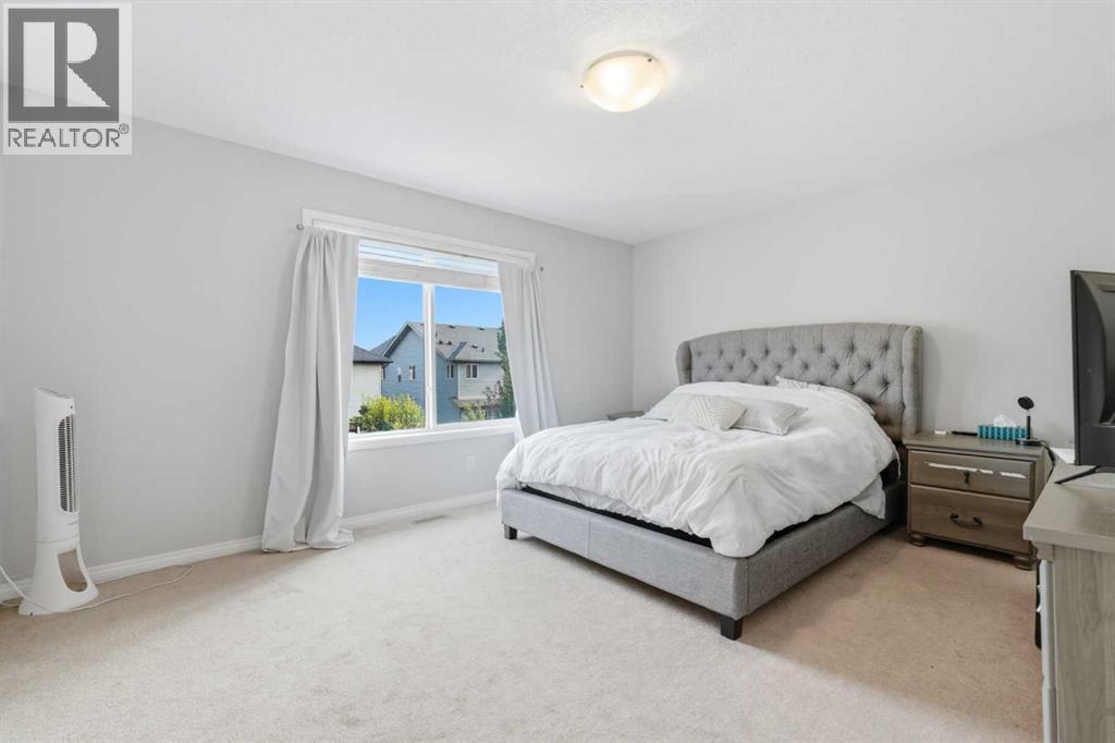 38 Silverado Skies Crescent SW, Calgary, Alberta  T2X 0J5 - Photo 18 - A2335145