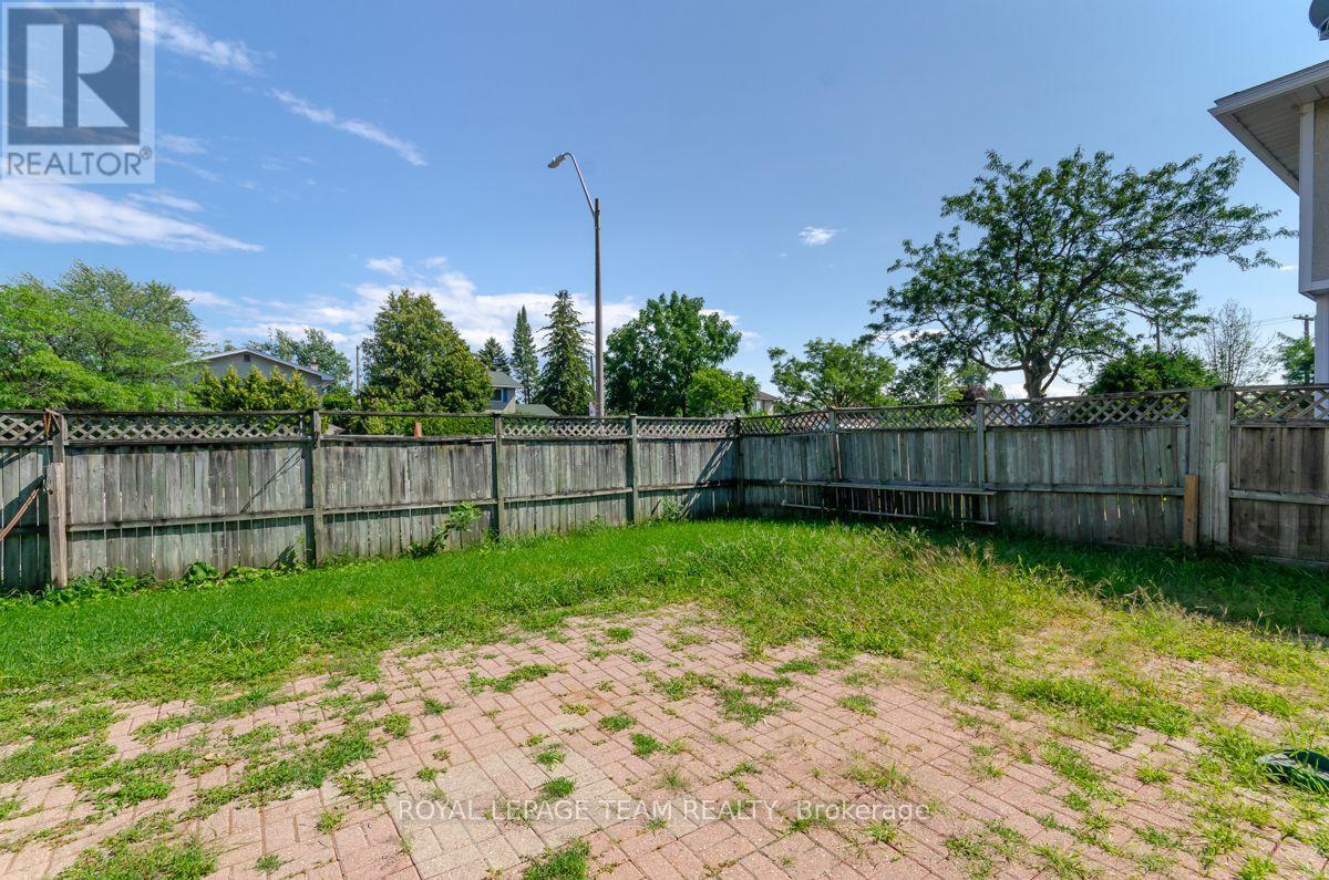1476 Claymor Avenue, Ottawa, Ontario  K2C 1S6 - Photo 16 - X13696758