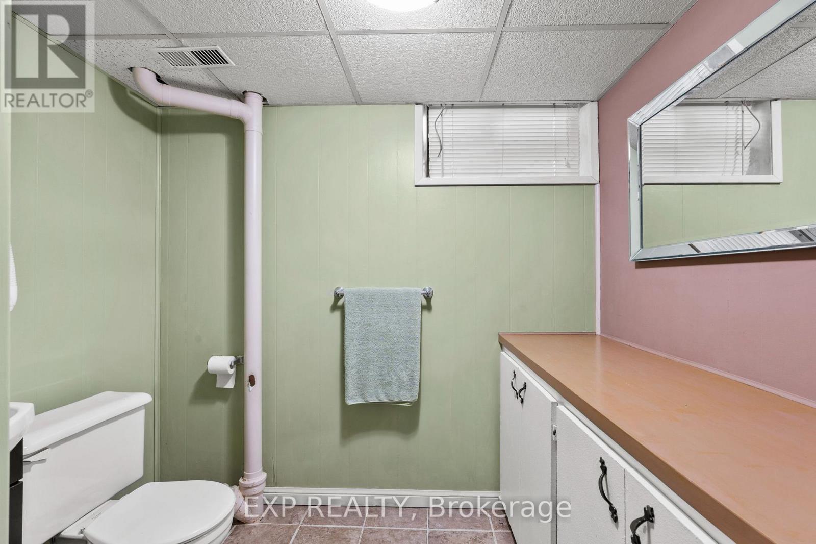 8800 Champlain Drive, Niagara Falls (Chippawa), Ontario L2G 6Y6 - Photo 34 - X13697378