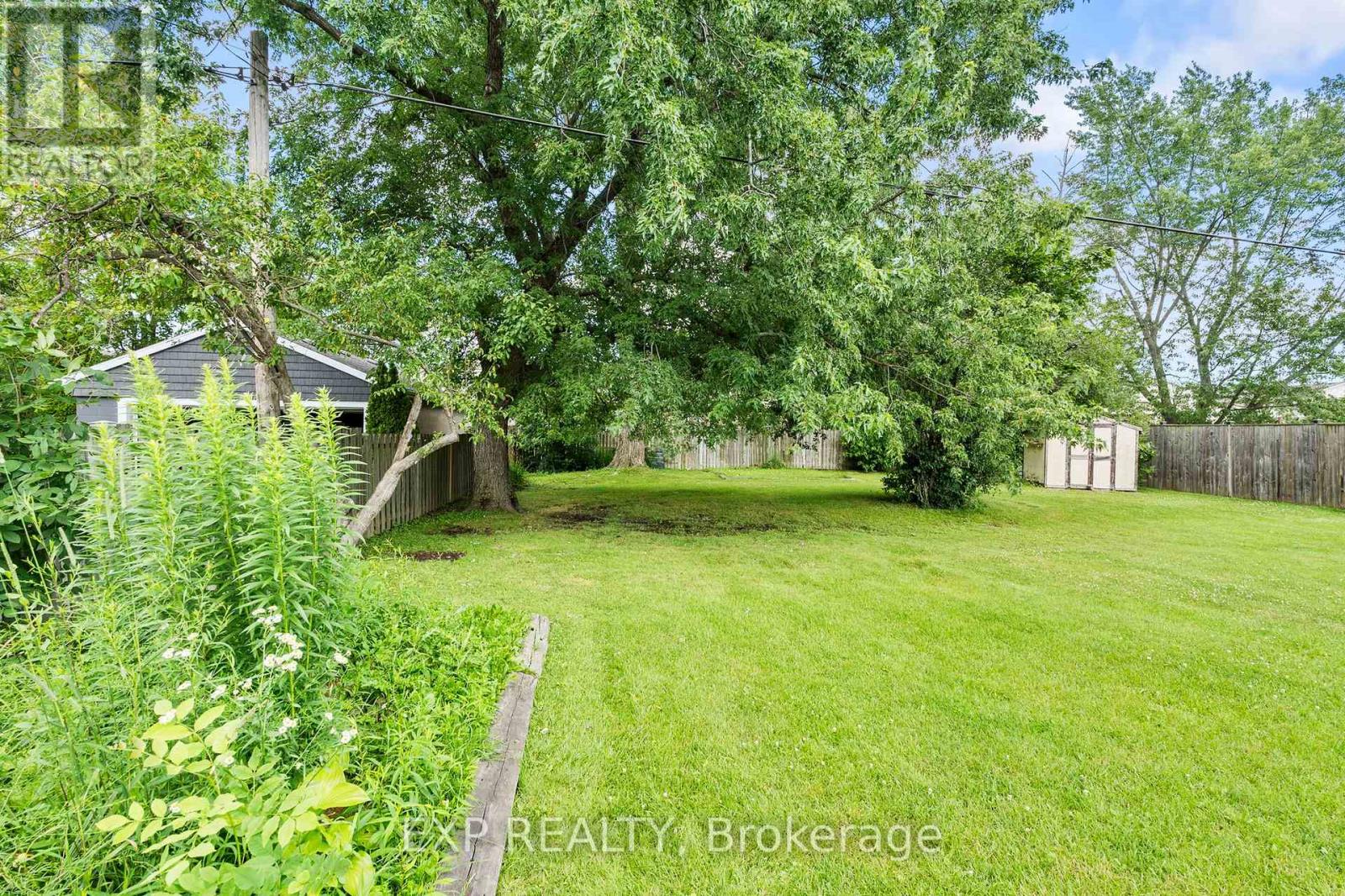 8800 Champlain Drive, Niagara Falls (Chippawa), Ontario L2G 6Y6 - Photo 38 - X13697378