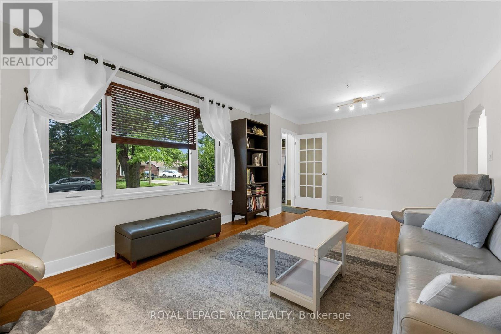 5 Goldsmith Avenue, St. Catharines, Ontario  L2M 2V7 - Photo 13 - X13697438