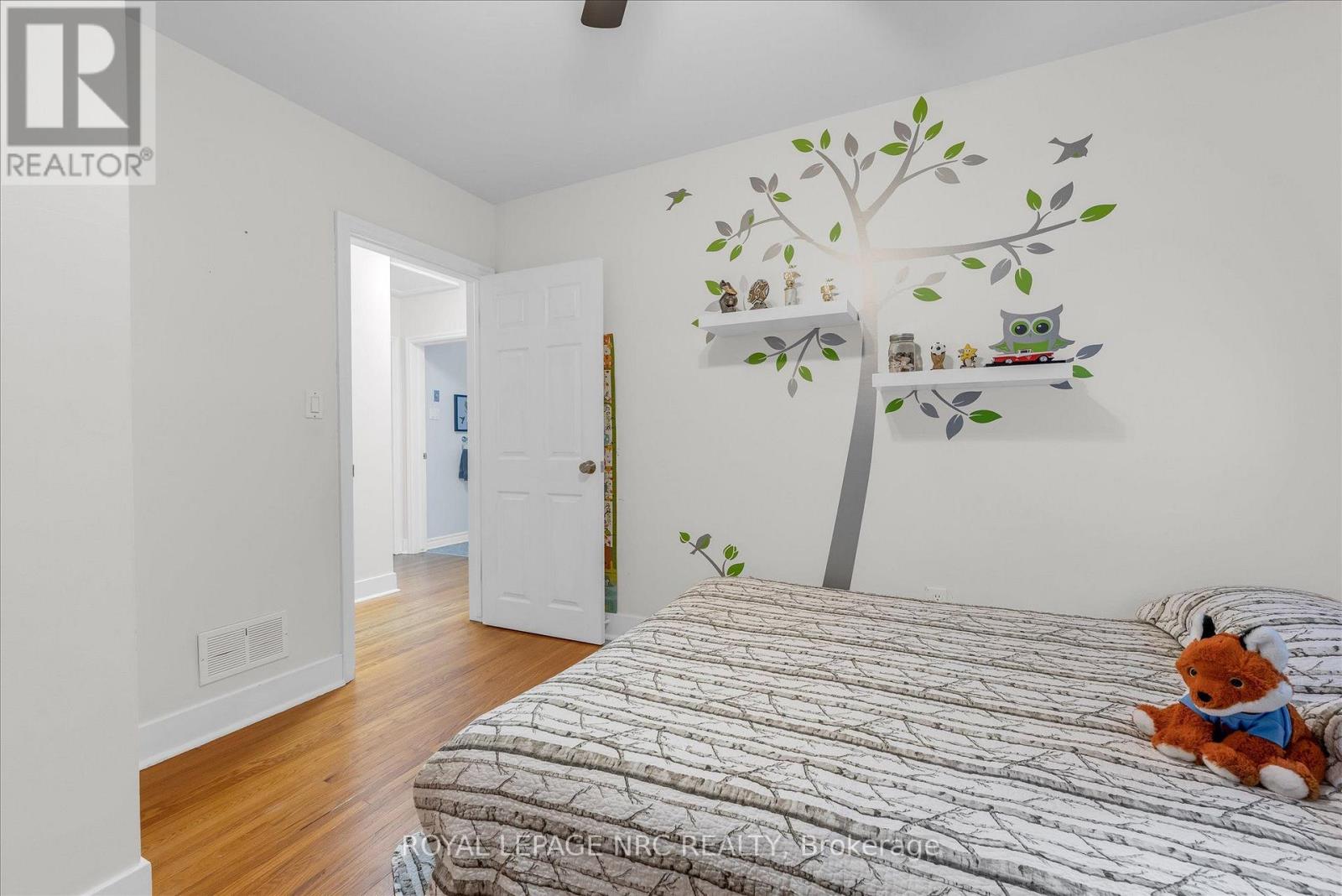 5 Goldsmith Avenue, St. Catharines, Ontario  L2M 2V7 - Photo 17 - X13697438