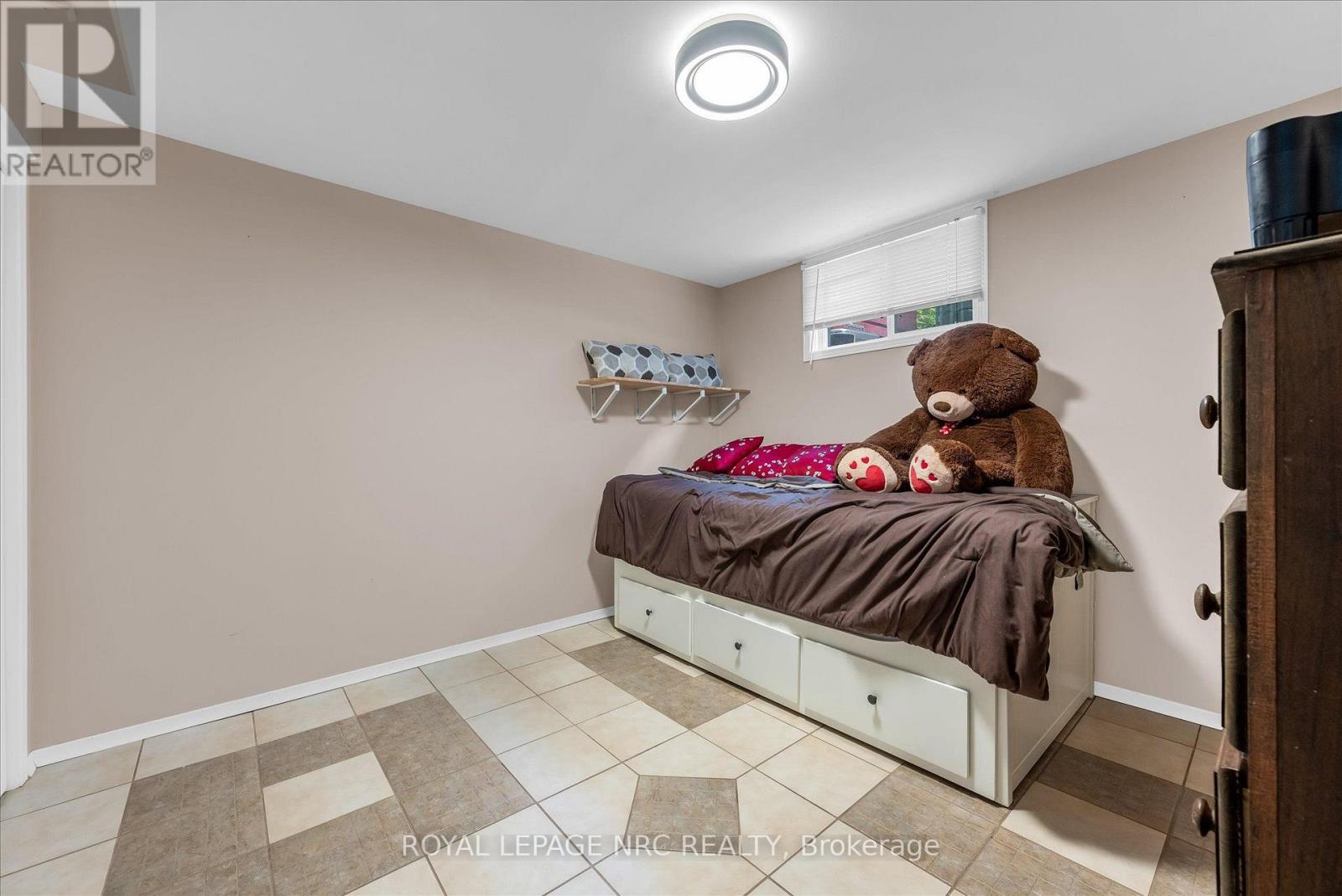 5 Goldsmith Avenue, St. Catharines, Ontario  L2M 2V7 - Photo 24 - X13697438