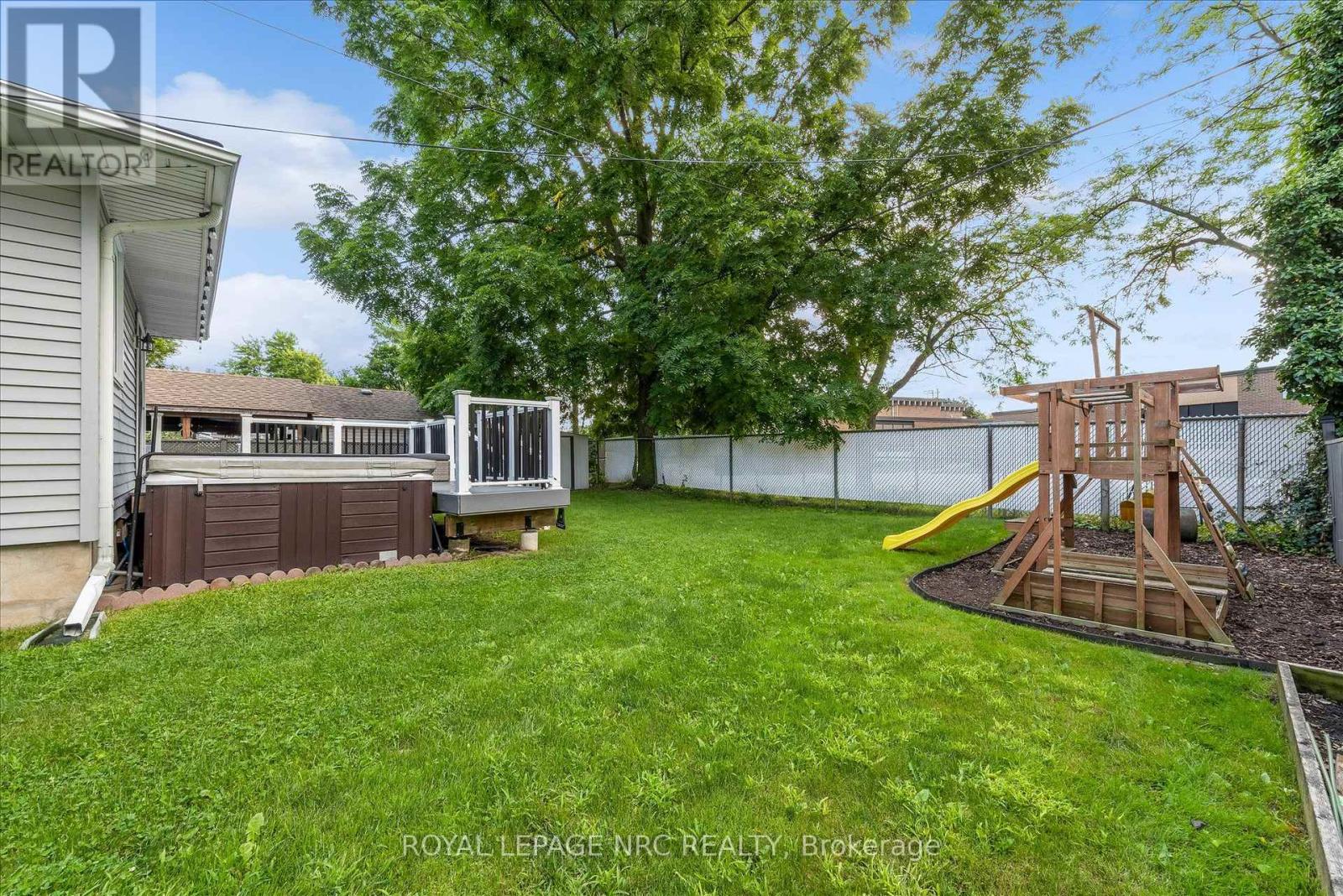 5 Goldsmith Avenue, St. Catharines, Ontario  L2M 2V7 - Photo 30 - X13697438