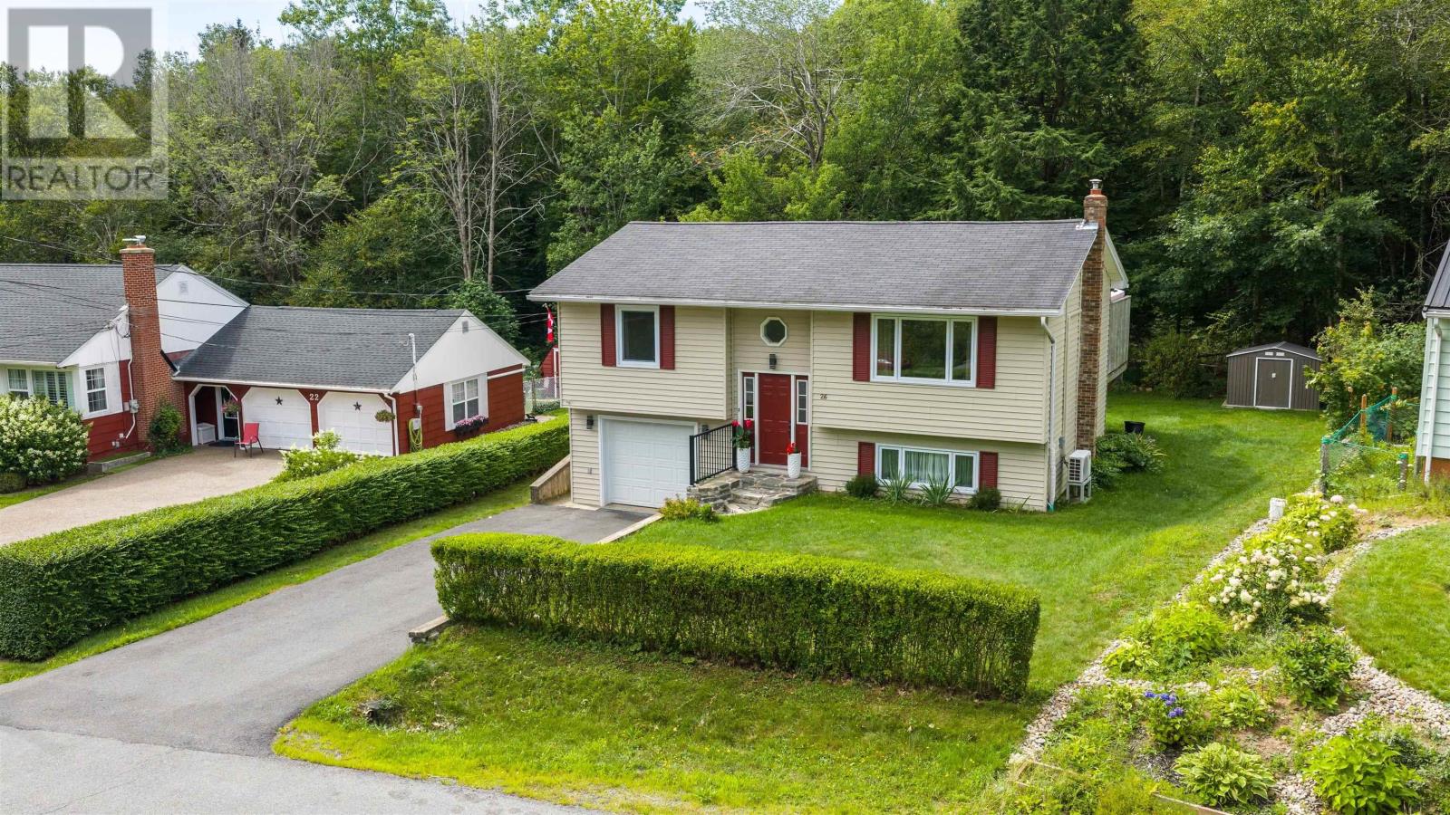 26 Bridge Street, Bedford, Nova Scotia  B4A 2C1 - Photo 3 - 202621145