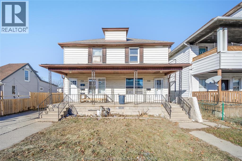 756 Brant Street, Windsor, Ontario N9A 3E8 - Photo 1 - 26020213