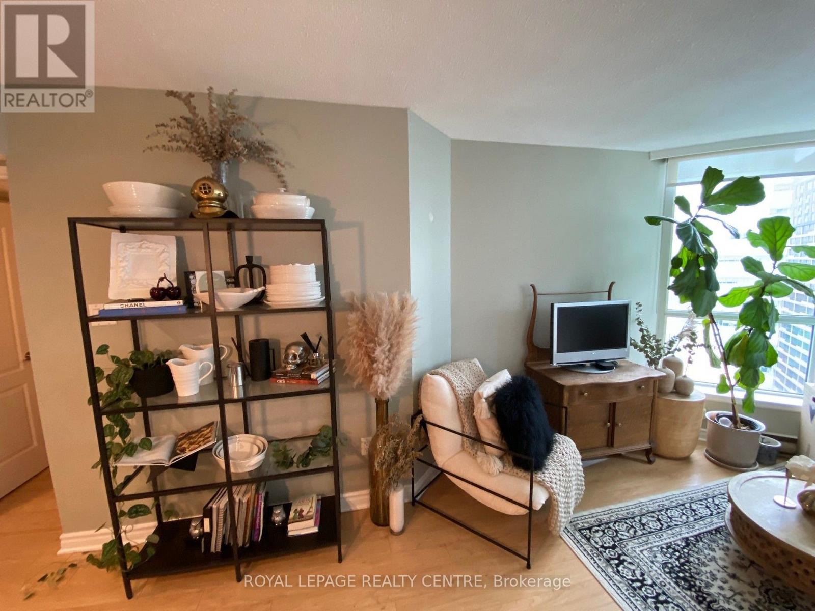 2801 - 38 Elm Street, Toronto, Ontario  M5G 2K5 - Photo 7 - C13697412
