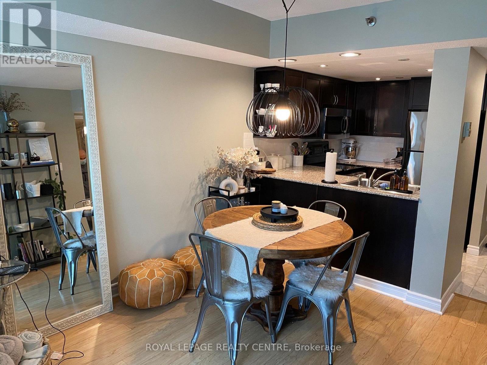 2801 - 38 Elm Street, Toronto, Ontario  M5G 2K5 - Photo 8 - C13697412