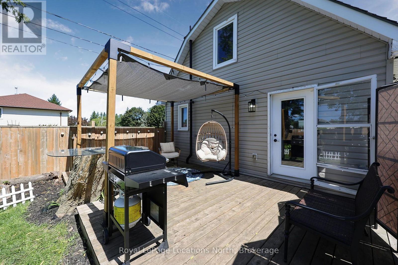 204 Sutherland Street N, Clearview, Ontario  L0M 1S0 - Photo 35 - S13697336