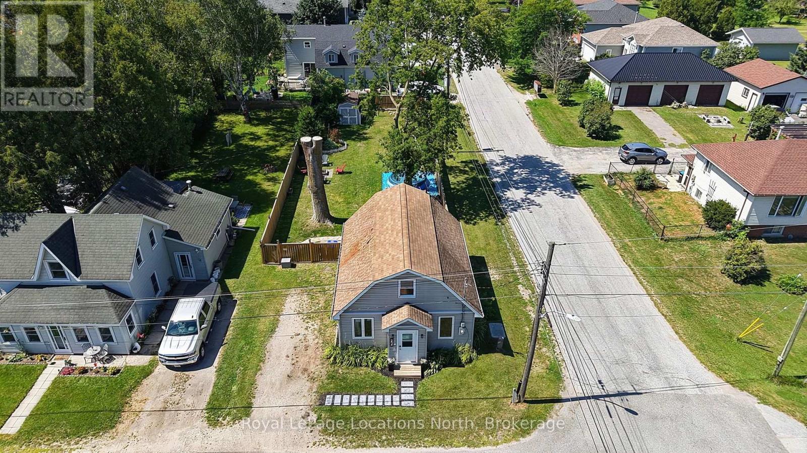 204 Sutherland Street N, Clearview, Ontario  L0M 1S0 - Photo 36 - S13697336