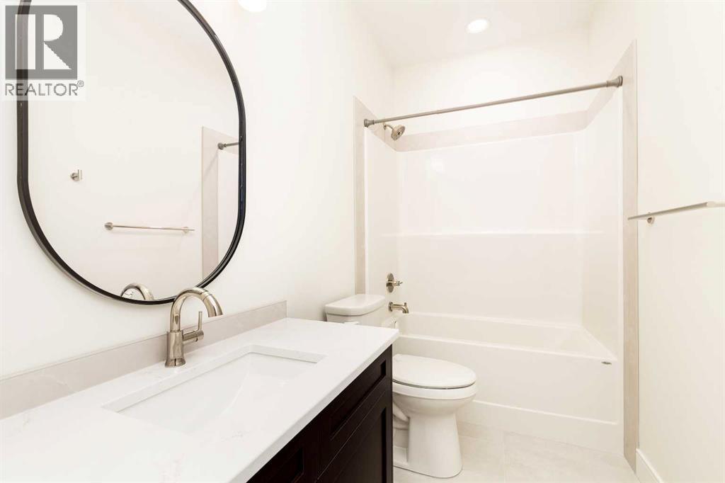 561 Malahat Green W, Lethbridge, Alberta  T1J 5H1 - Photo 26 - A2336904