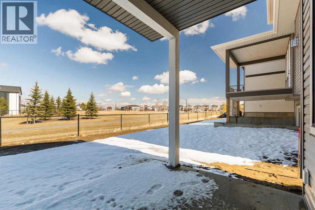 561 Malahat Green W, Lethbridge, Alberta  T1J 5H1 - Photo 34 - A2336904