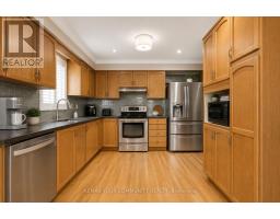 81 GARDEN STREET, Whitby, Ontario