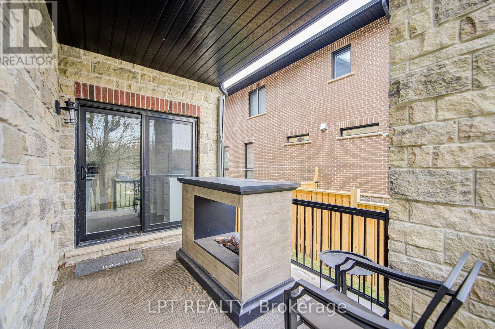 363 Rosebank Road, Pickering, Ontario  L1W 2N3 - Photo 47 - E13697440