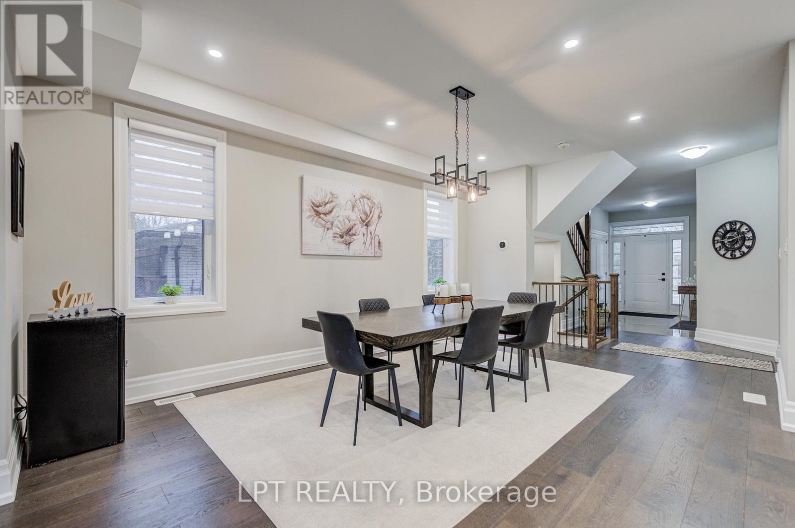 363 Rosebank Road, Pickering, Ontario  L1W 2N3 - Photo 7 - E13697440