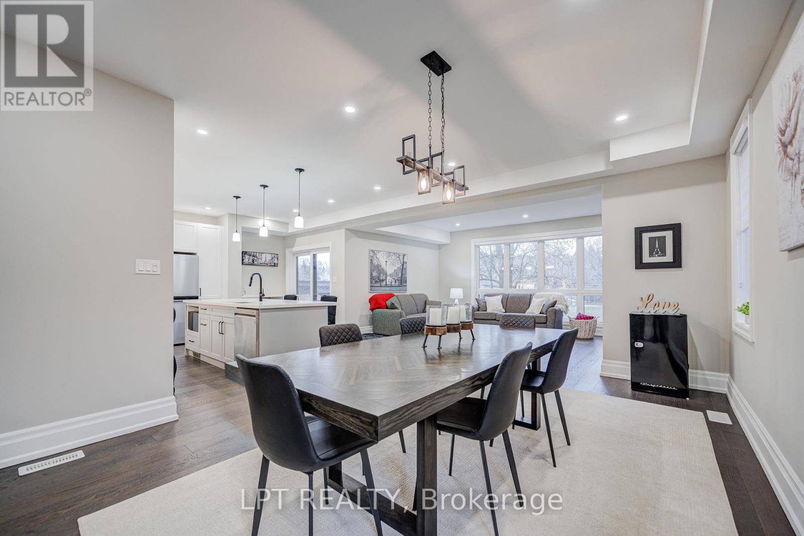 363 Rosebank Road, Pickering, Ontario  L1W 2N3 - Photo 9 - E13697440