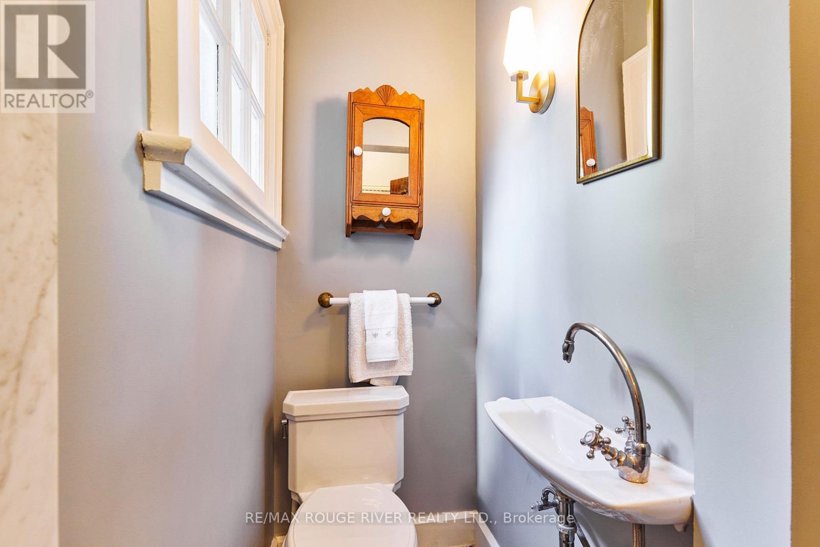 513 Centre Street S, Whitby, Ontario  L1N 4W5 - Photo 16 - E13697448