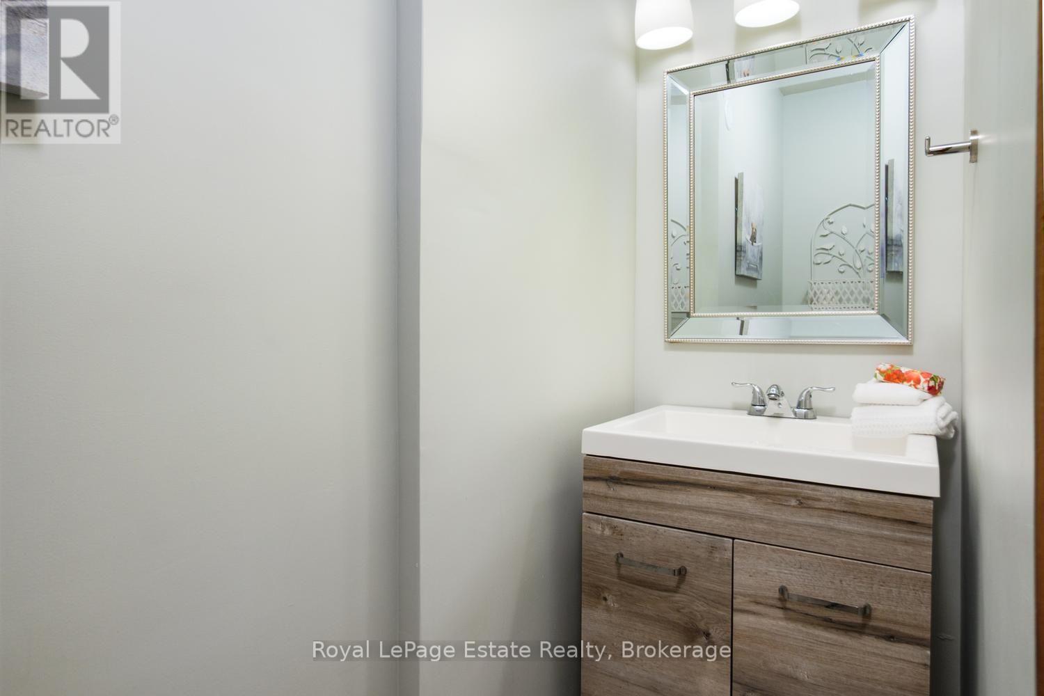 32 London Street, South Bruce Peninsula, Ontario  N0H 2G0 - Photo 20 - X13697276