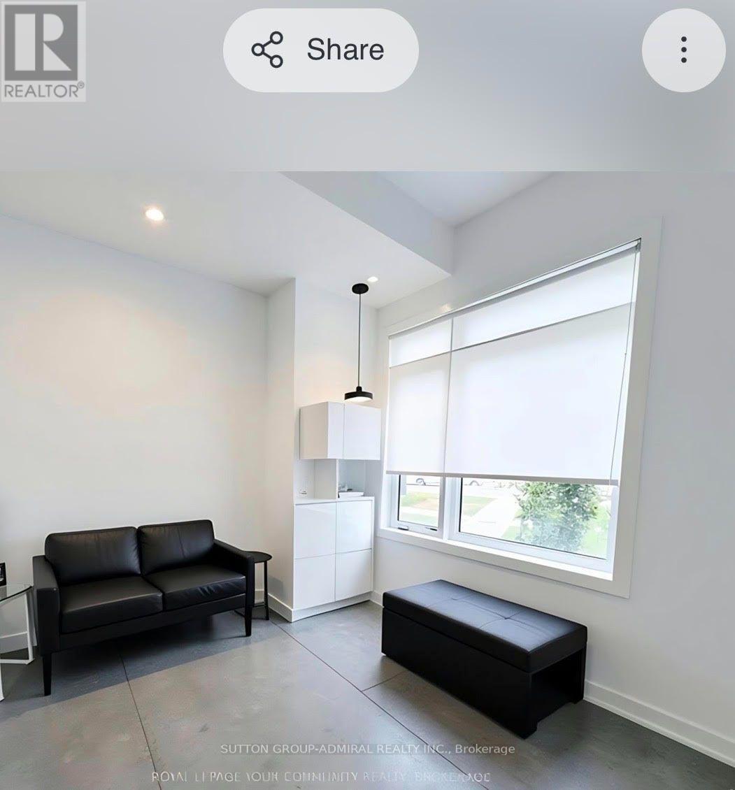 35 - 370 Red Maple Road, Richmond Hill, Ontario  L4C 5T4 - Photo 2 - N13697296