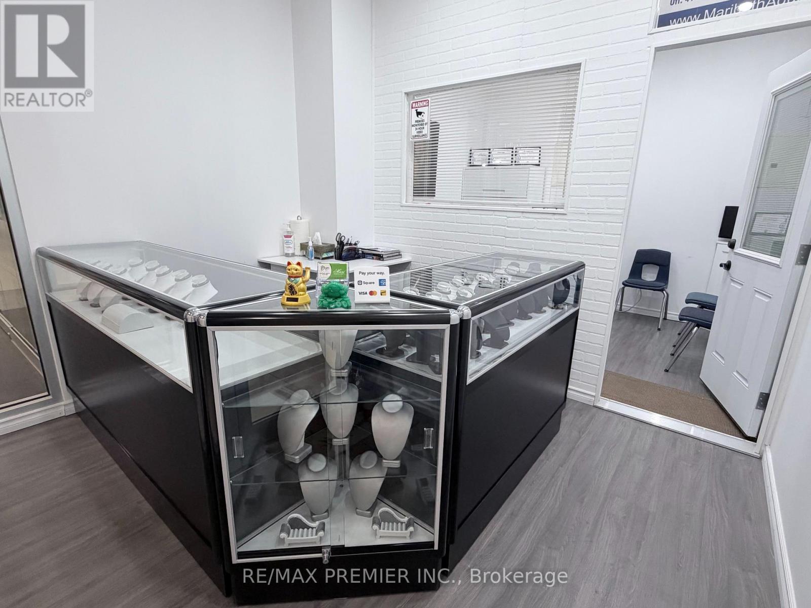 203 - 7181 Yonge Street, Markham (Thornhill), Ontario  L3T 0C7 - Photo 2 - N13697398