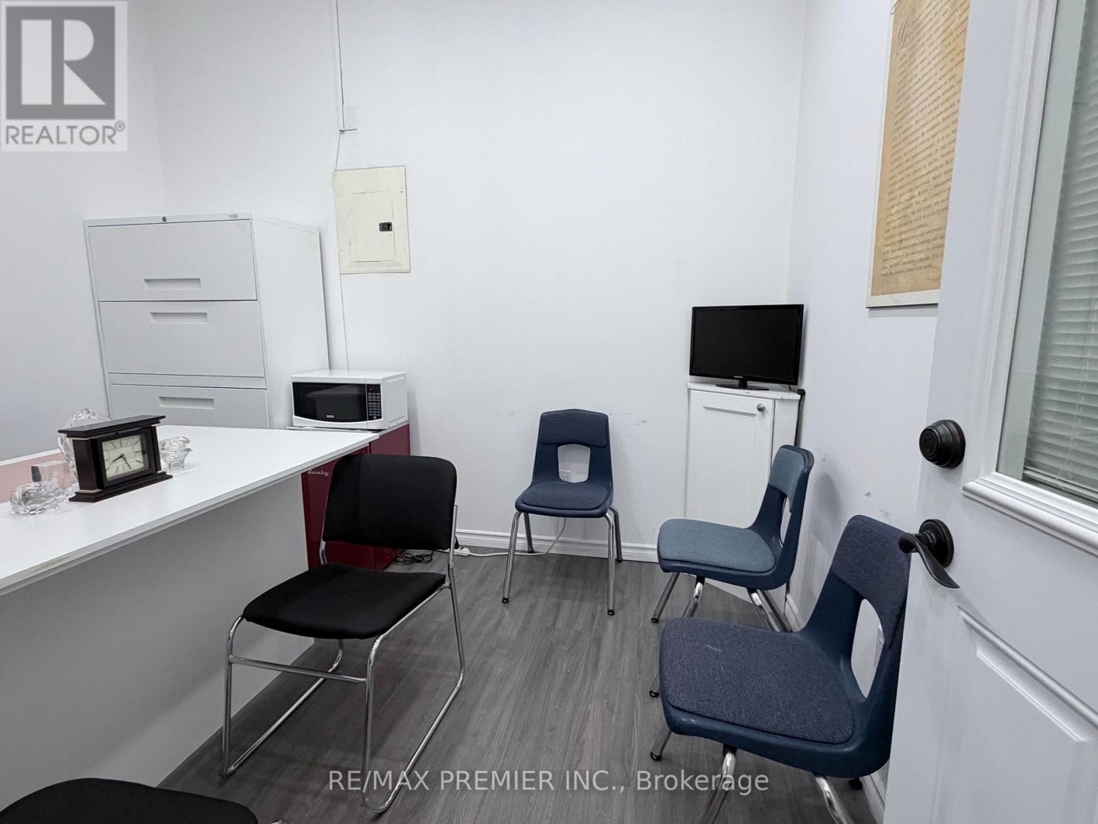 203 - 7181 Yonge Street, Markham (Thornhill), Ontario  L3T 0C7 - Photo 7 - N13697398